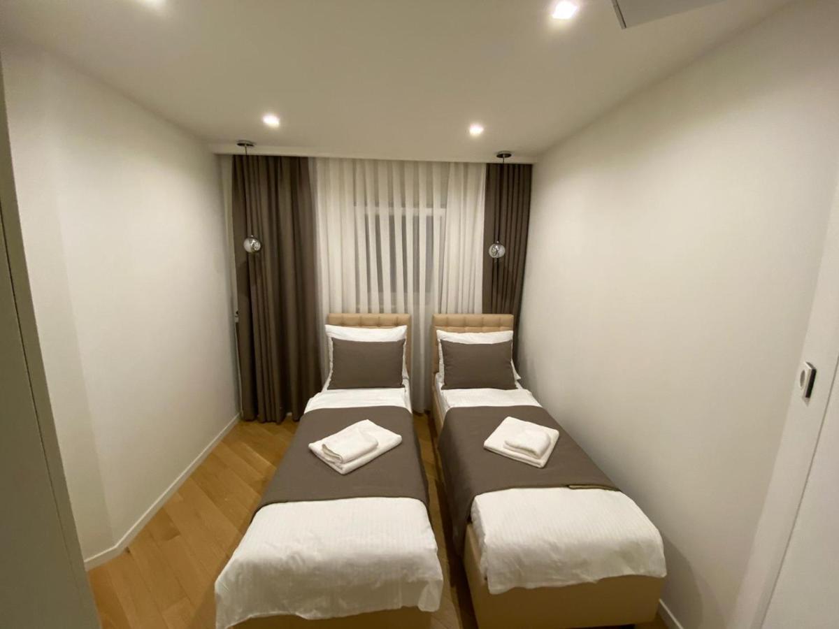 Apartments In Villa Ziza, Rooftop Swimming Pool Opatija Extérieur photo