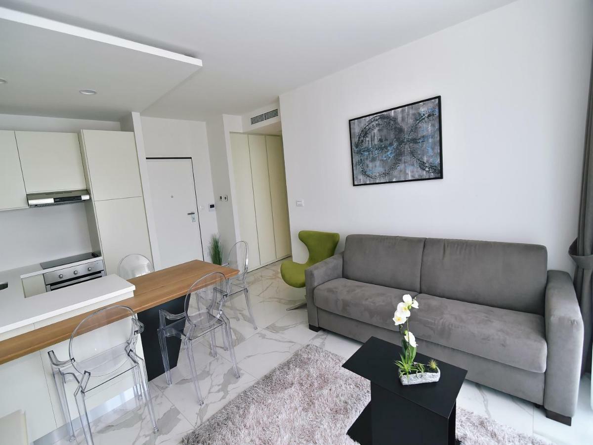 Apartments In Villa Ziza, Rooftop Swimming Pool Opatija Extérieur photo