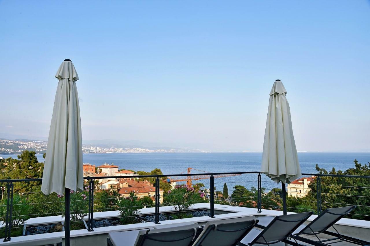 Apartments In Villa Ziza, Rooftop Swimming Pool Opatija Extérieur photo