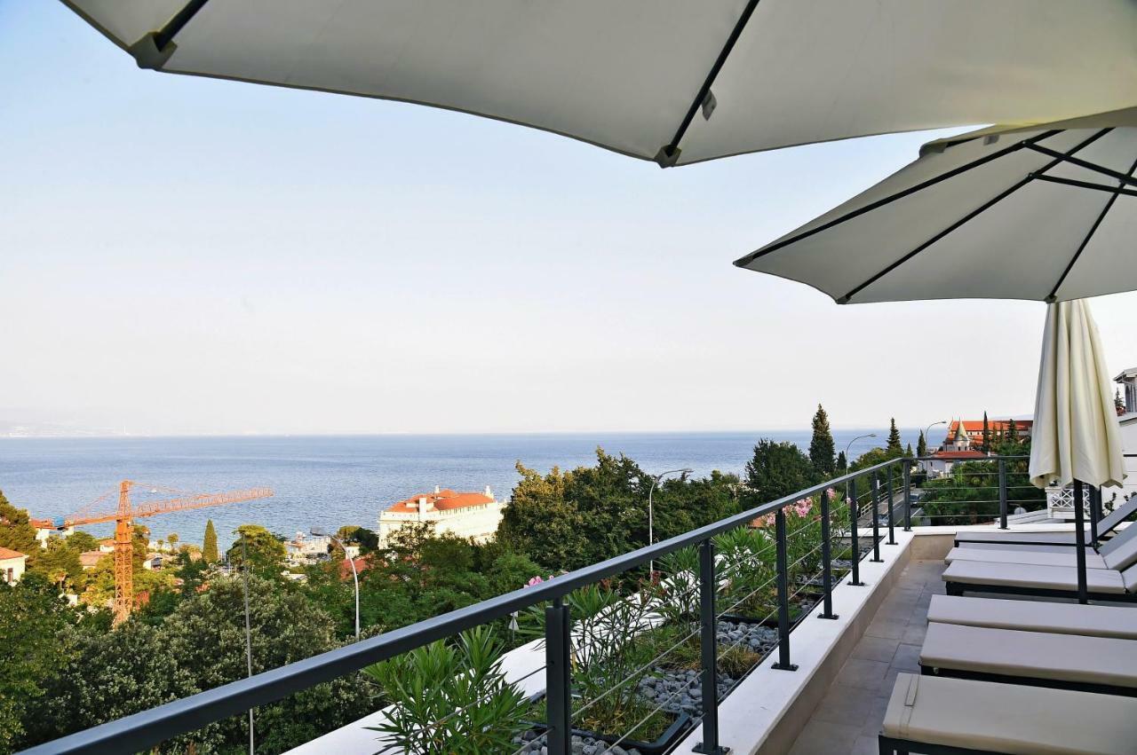 Apartments In Villa Ziza, Rooftop Swimming Pool Opatija Extérieur photo
